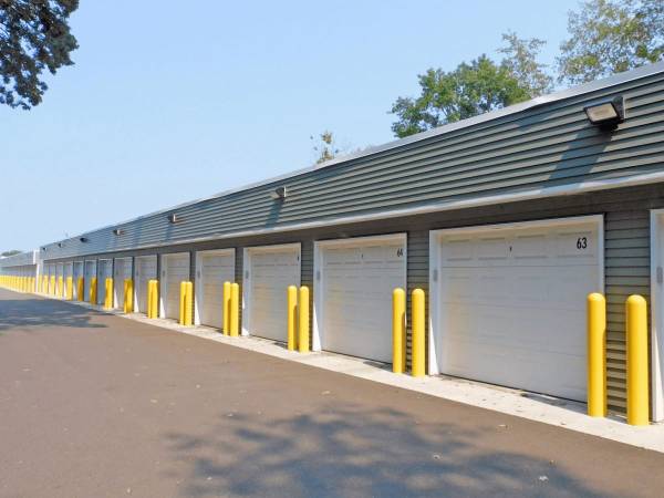 $890 / 1br - 730ft2 - Apply With Us ! Move in specials! (Conveniently located US HWY 10 & HWY 23)63988653932034122