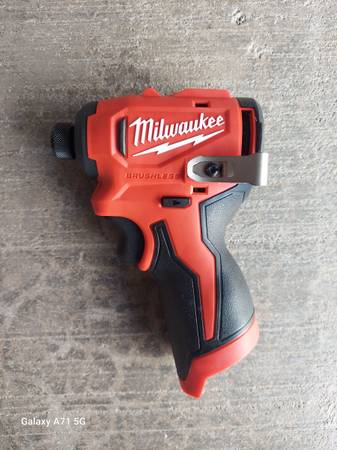 New Milwaukee Brushless 1/4" Impact Driver M12 - Tool Only 1