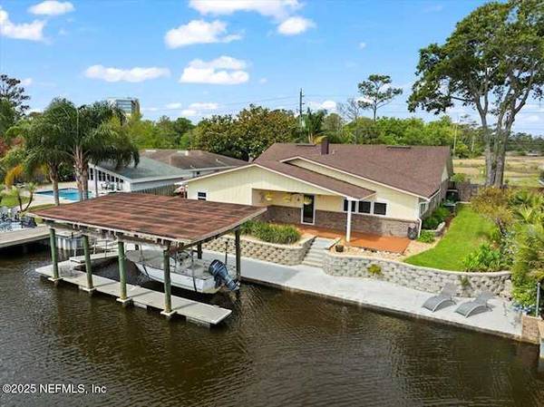 Stunning 4-bedroom 3-bath brick veneer 1