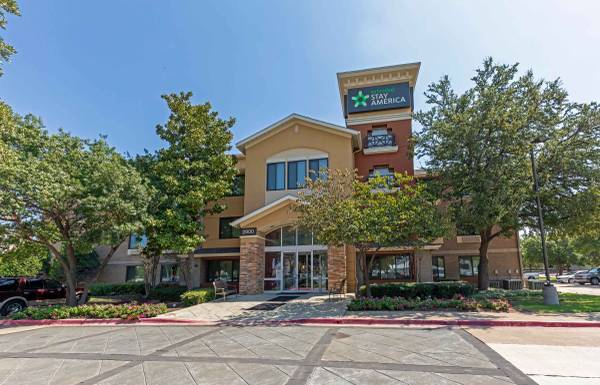 Furnished Studio - Great Monthly Rates! 1