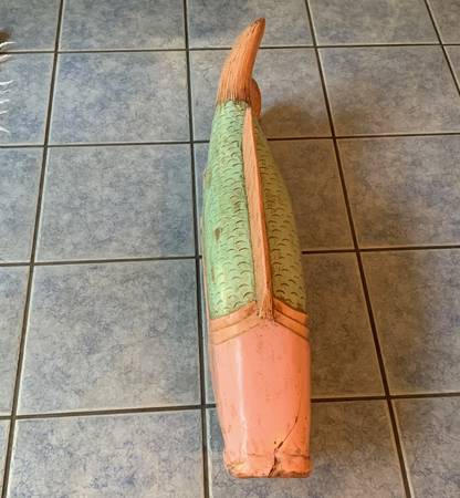 DECORATIVE FISH CARVING 1
