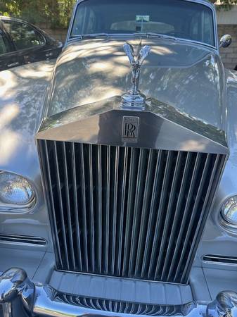 1965 Rolls-Royce Silver Cloud III Restored - $80,000 (agoura hills)63624654101123120
