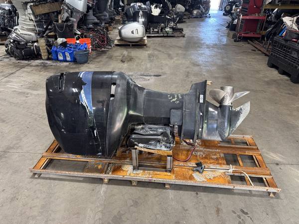 2005 Mercury Optimax 225 hp 2-Stroke 25" XL Outboard Boat Motor Parts 1