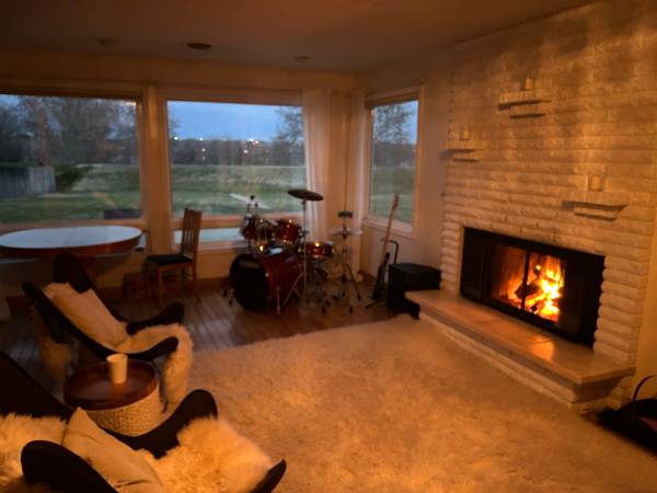 $599,000 / 3br - 2300ft2 - REDUCED! House on Col. River/Bikepath, Parklike yard, Garage (North Richland)63682451273601123