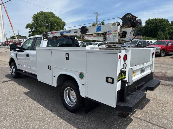 2017 FORD F-350 SUPER DUTY XL CABINA EXTENDIDA CUERPO DE SERVICIO MECÁNICO CON GRÚA AUTOMÁTICA - $39,950 (LA MOTORSPORTS WINDOM, MN)63489974692097121