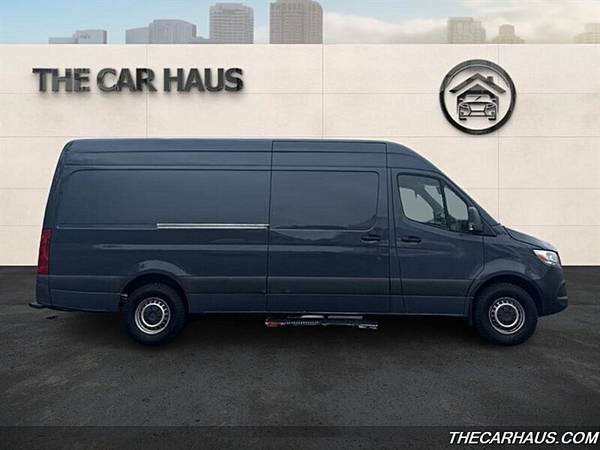 2019 Mercedes-Benz Sprinter 2500 - $31995.0063469629174145121