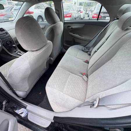 2009 TOYOTA COROLLA - $6,500 (VIENNA. VA)63616289886723123