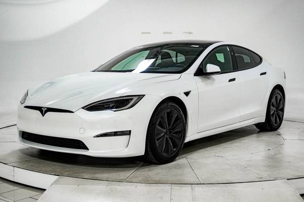 2023 *Tesla* *Model S* *Plaid AWD* Pearl White Multi - $68,998 (Richfield Bloomington Honda)63470066130177121