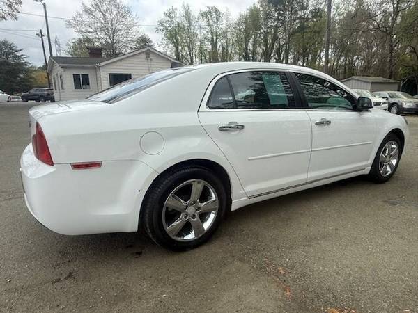 2012 Chevrolet Malibu LT (White) - $6,69763617454020611123