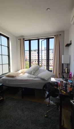 $5,499 / 3br - 🤎 gorgeous 3br apartment with Private Deck (Bushwick)63788361213315120