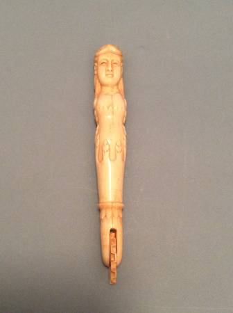 Carved Bone Crimper 1