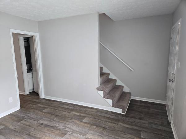 $1,499 / 2br - 1124ft2 - AMAZING MOVE IN SPECIALS FOR SEPTEMBER MONTH!! (Gainesville)63823034400515124