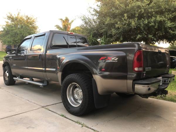06 F350 dually 4x4 diésel - $10,000 (Laredo)63469733829763123
