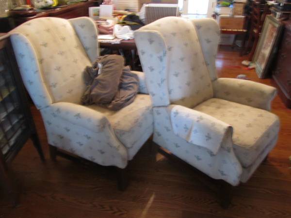 Lazyboy Recliners 1