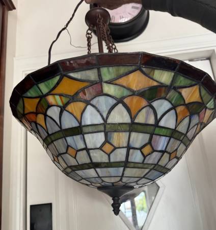 Tiffany Style Hanging Lamp 1