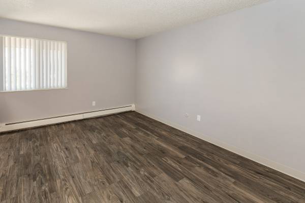 $875 / 1br - 526ft2 - Drexel Apartments (3914 N. Academy Blvd. Colorado Springs, CO 80917)63686709451395121