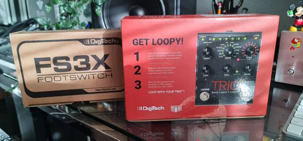 DigiTech Trio Band Creator Looper Pedal/ FS3X Footswitch. 1