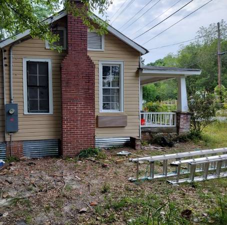 $1000.00 / 3br - 1394ft2 - 3 Bedroom 2 Bathroom beautiful spacious home.63843420779009120