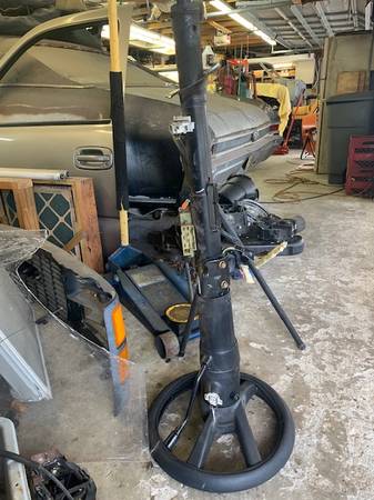1994 Tilt steering column w/ keys 1
