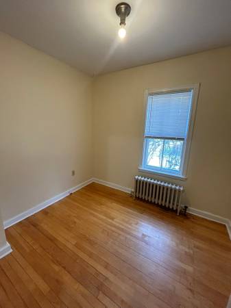 $2,900 / 3br - 124 North Willard St - AVAILABLE June 1, 2026 (Burlington)63992935137154121