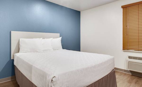 $959 / 1br - Safe, Clean, and Convenient. No Deposit (2551 Interstate 45 N, Conroe, TX)63924167671810122
