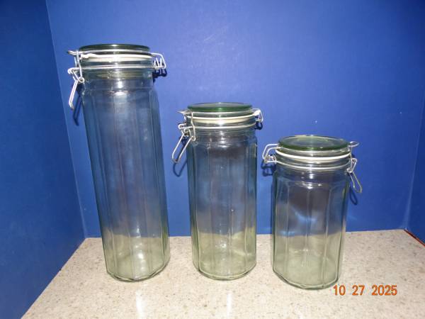 3 Vintage 12-sided Green Glass Hemetic Jars/Cannisters 1