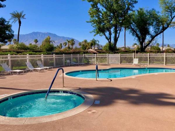 $1,000 / 1br - Furnished Room & Private Bathroom for Rent in Gated Community (Rancho Mirage/CA)63758591821569124