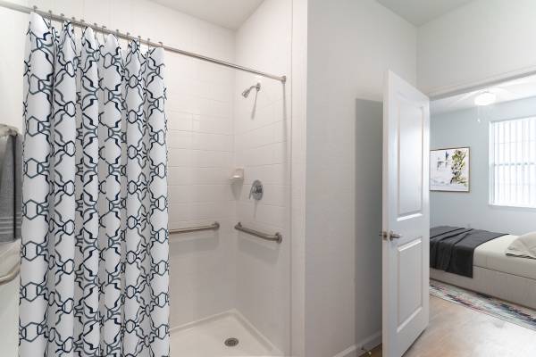 $1,266 / 1br - 702ft2 - Elevator Access, Senior Clubhouse, Near the Speedway (Daytona Beach)63791575498371121