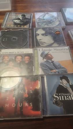 20 cds lot plus a cd player 1
