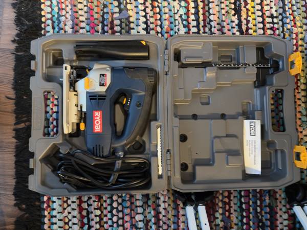 Ryobi Jigsaw 1
