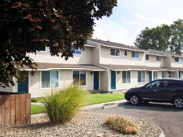 $1.357 / 2 habitaciones - 850 pies² - Preparado para tecnología, almacenamiento adicional, patio/balcón63430879452931124