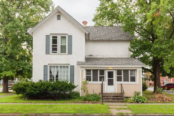 $150,000 / 3br - 1856ft2 - Investor Property (Wolcott)63680140000513120