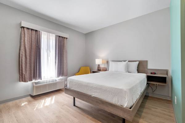 $1,699 / 1br - Express Check-out, Elevators, Digital Room Key (3333 E George W Bush Highway, Plano, TX)63796578102657123