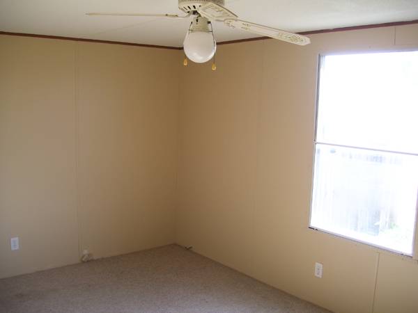 $1000.00 / 2br - 492 Arnold63801834786945124