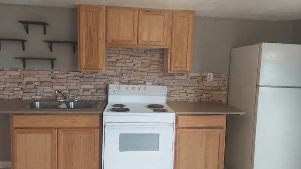 $950 / 2br - 720ft2 - Casa de 2 dormitorios disponible para alquilar ahora (Lafayette)63857517434113120
