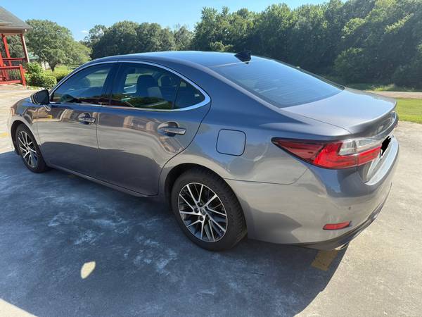 2017 Lexus ES 350 - $21,000 (LAWRENCEVILLE)63620566473473122