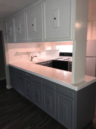 $1,785 / 3br - 3 bd, 2 ba listos para alquilar! ¡Ven y échales un vistazo! (Visalia, California)63809838208641124