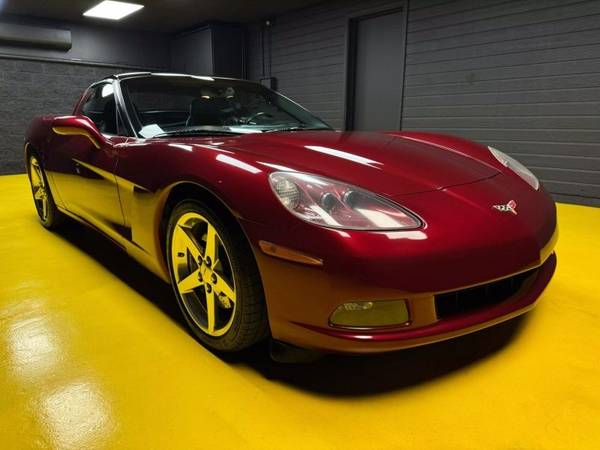 2005 Chevrolet Corvette Coupe 2D * ¡LLAME HOY .. CONDUZCA HOY! O.A.D. * - $19,997 (** ¡APROBACIONES RÁPIDAS! SE HABLA ESPAÑOL! **)63623900644481122
