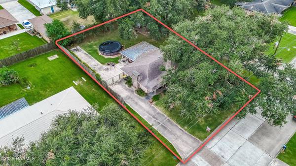 $225,000 / 4br - 2031ft2 - Welcome to a home where comfort meets style! (New Iberia)63857515420033124