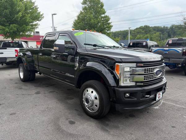 2017 Ford Super Duty F-450 - Photo 4