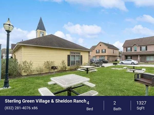 $1,617 / 4br - 1327ft2 - School Bus Depot, Featured Amenity, Wood-Style Plank Flooring (Channelview)63906680224131122