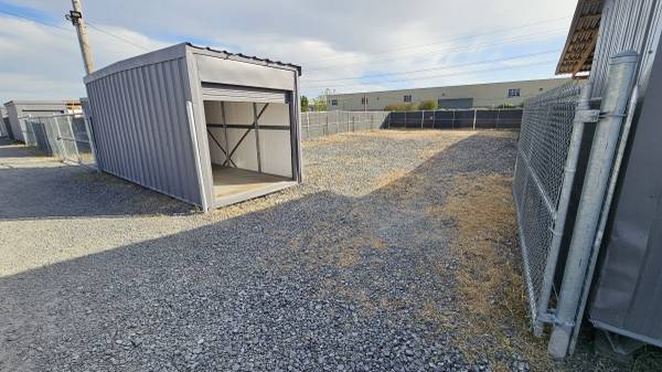 $1,275 / 3100ft2 - 3,100 pies cuadrados. Patio de almacenamiento de contenedores - Shiloh Industrial Park - (healdsburg / windsor)63668095606913121