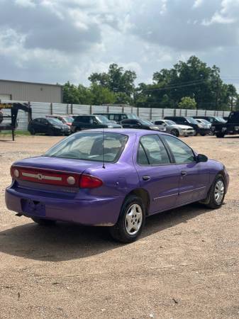 2003 Chevrolet Cavalier - $1,80063622362971779123