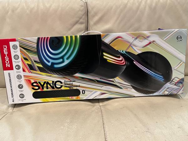 Jetson All-Terrain Hoverboard w. Dynamic Sound 1