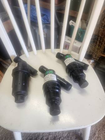 1"  plastic y-filters 1