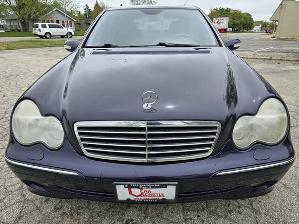 2001 MERCEDES-BENZ C 320 - $2,999 (ZION ILLINOIS)63624839388163121