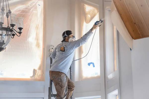 Experienced Paint Crew Leaders needed at Webfoot! 1