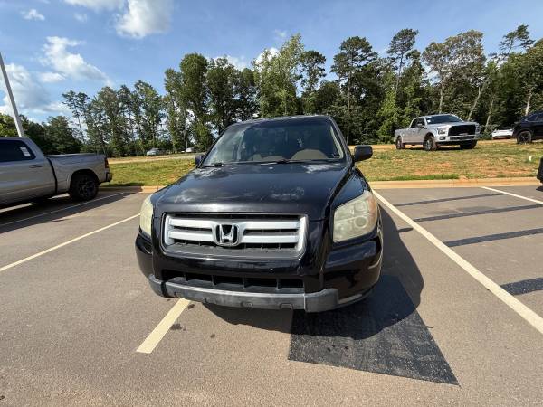 2007 Honda Pilot AWD 245 mil millas, aire acondicionado, reproductor de CD, ¡FUNCIONA BIEN! $3,250 - $3,250 (Charlotte)63613436518915122