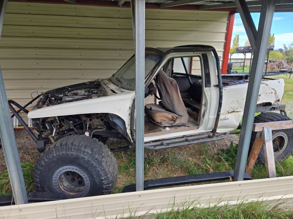 1984 Toyota pickup 1