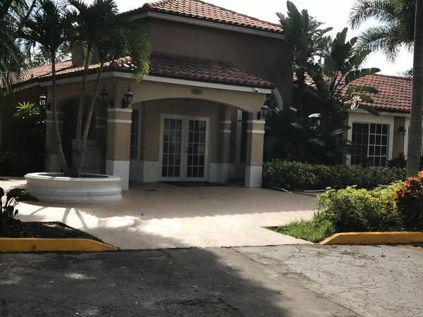 $2,250 / 3br - West Palm Beach St Andrew 3br 2ba move in ready condo rental63825139041153122